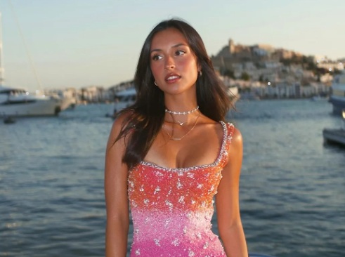 Alexandra Saint Mleux: Everything You Need to Know About Charles Leclerc’s Girlfriend