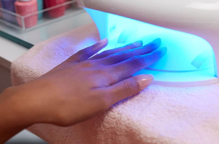 UV Light for Nails: Your Complete Guide to a Perfect Manicure